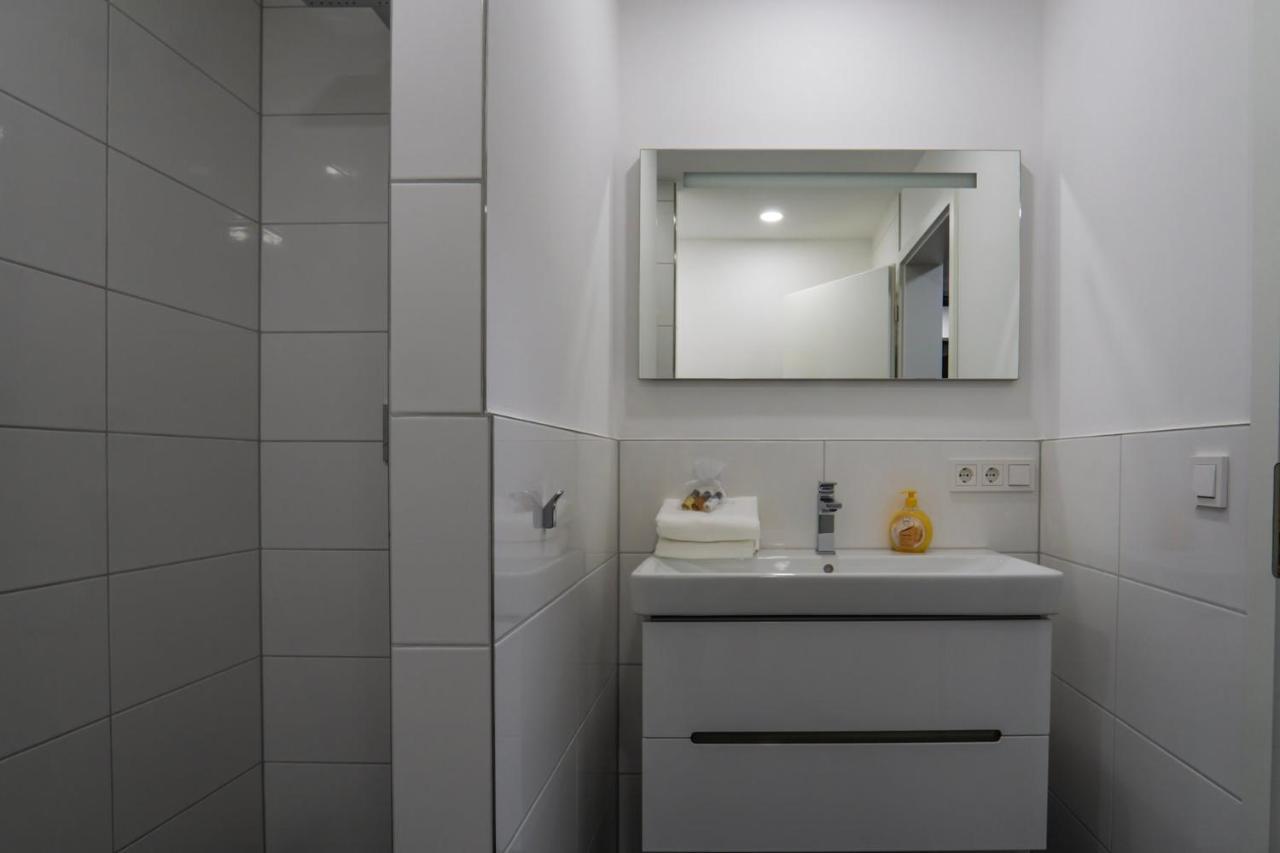 Boardinghouse Karlsdorf-Neuthard Lejlighedshotel Eksteriør billede